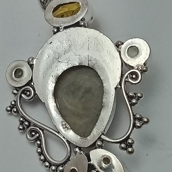 Sterling Silver Bali Goddess Pendant with Citrine and Prasiolite Gems - Picture 5 of 9